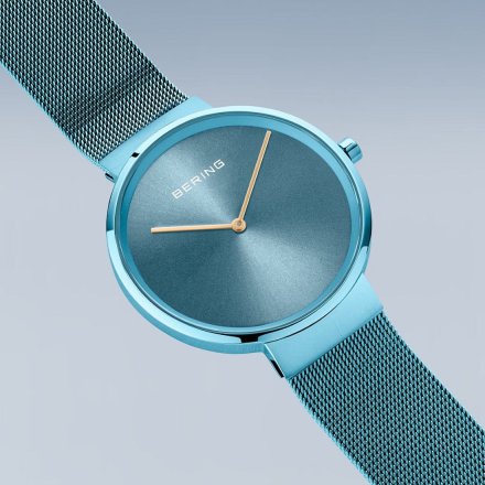 Zegarek  Bering Classic 14539-388 damski niebieski na bransolecie