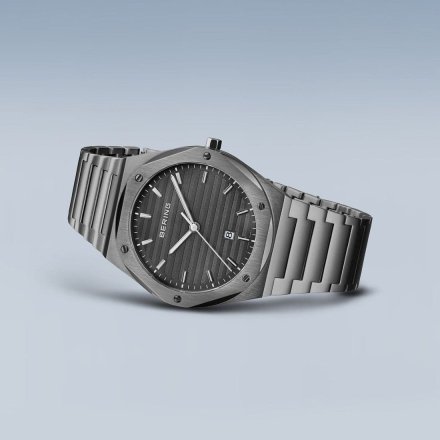 Zegarek Bering Classic 19742-777 męski grafitowy z datownikiem