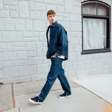 Zegarek Casio G-SHOCK GA-010-1A1ER czarny ze wskazówkami 