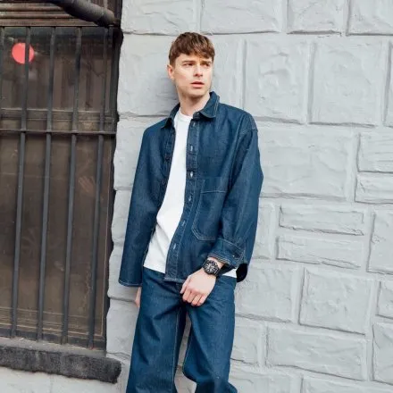 Zegarek Casio G-SHOCK GA-010-1A1ER czarny ze wskazówkami 