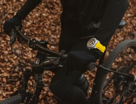 Festina Chrono Bike 20725/1 zegarek męski grafitowy z żółtym paskiem chronograf