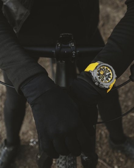 Festina Chrono Bike 20725/1 zegarek męski grafitowy z żółtym paskiem chronograf