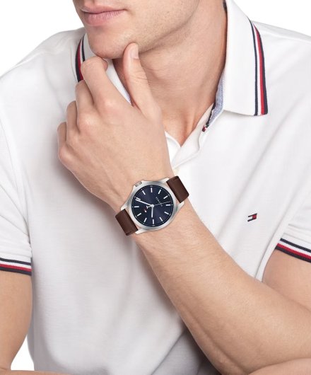 Tommy Hilfiger Bruce zegarek męski srebrny z brązowym paskem 1710669