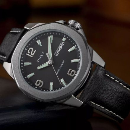 Timex Essex Day & Date TW2W92900 Męski zegarek srebrny na czarnym  pasku