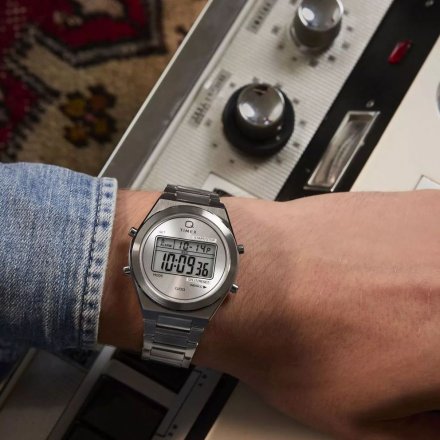 Timex Q Q80 Continental TW2Y09800 zegarek męski srebrny z wyświetlaczem