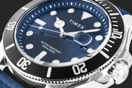 Timex Harborside Coast TW2W62700 Zegarek męski srebrny na niebieskim pasku