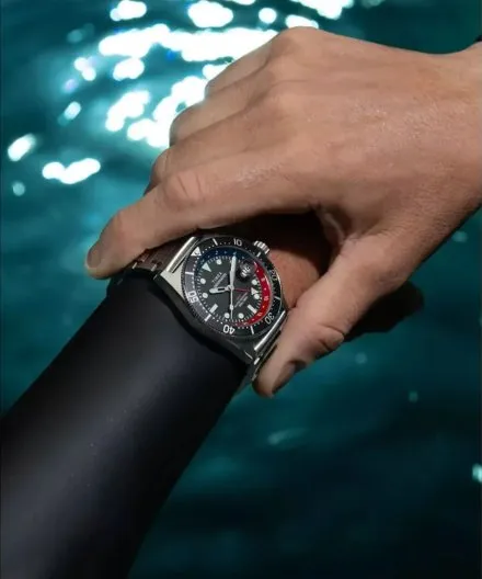 Timex Deepwater Reef 200 GMT TW2W95300 Zegarek męski na bransolecie do pływania