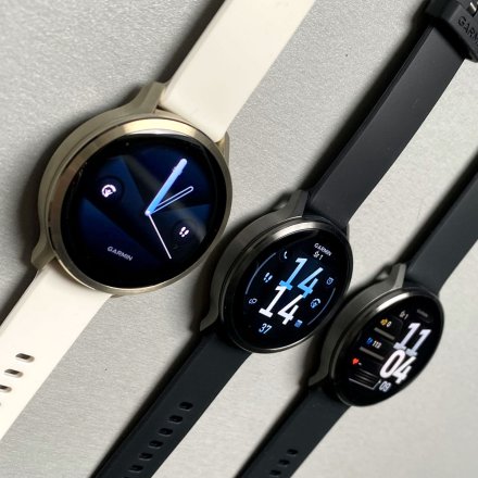 Smartwatch Garmin Venu 4 41 mm czarny damski zegarek sportowy 010-03013-02
