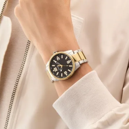 Guess Varsity złoto-srebrny zegarek  z czarną tarczą na bransolecie GW0889G2