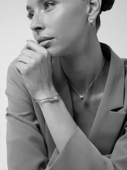 Srebrna bransoletka Guess Kalybe JUBB05395JW (S) podwójna żyłka z kryształkami