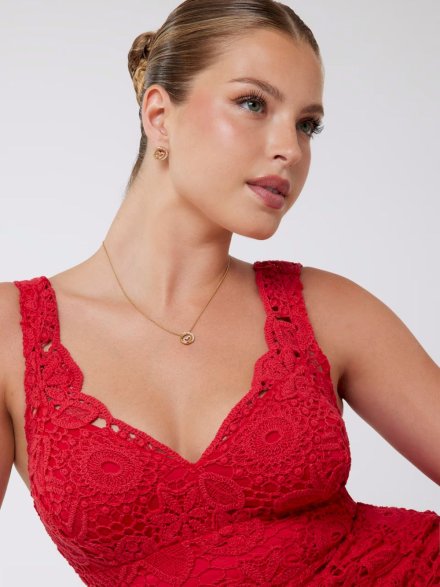 Guess Iconique srebrne kolczyki serca w okręgu z kryształkami JUBE05528JW