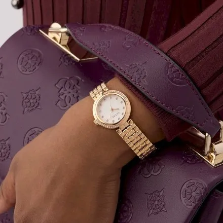 Guess Clara zegarek damski różowozłoty ze srebrną tarczą na bransolecie GW0930L3