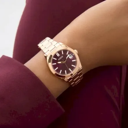 Guess Alice różowozłoty zegarek damski na bransolecie z datownikiem GW0934L5