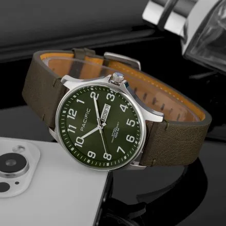 Pacific Polska SMA-1073D-04 zielony męski zegarek z orłem i polskim datownikiem