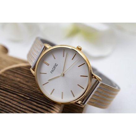 Pacific X6159-05 komplet złoty zegarek + bransoletka zawieszki elegancki zestaw dla kobiet