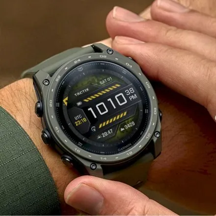 Smartwatch Garmin Tactix 8 AMOLED Cerakote wojskowy Zielony 010-04553-11