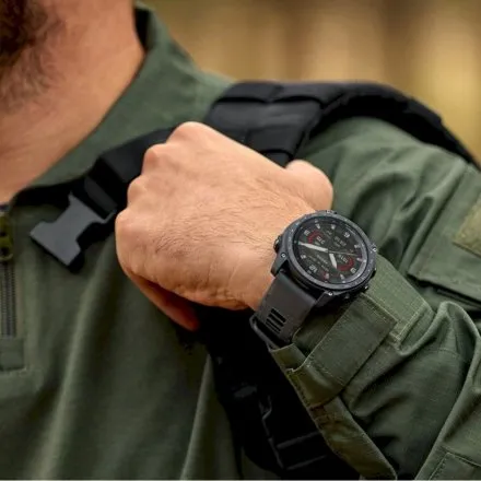 Smartwatch Garmin Tactix 8 AMOLED Cerakote czarny 010-04553-01