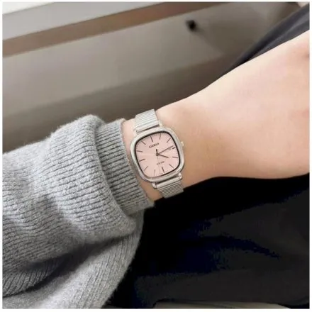 Srebrny zegarek damski Casio Classic kwadratowy retro LTP-B166D-2AVEF