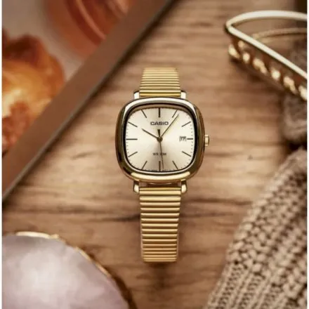 Złoty zegarek damski Casio Classic kwadratowy retro LTP-B166G-9AVEF