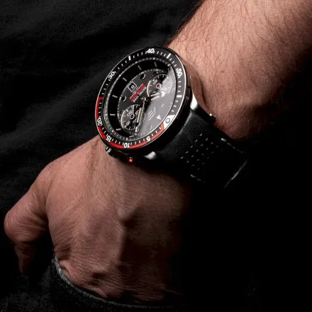 Zegarek Vostok Europe Batiscafos czarno-czerwony Diver 300m Chrono
