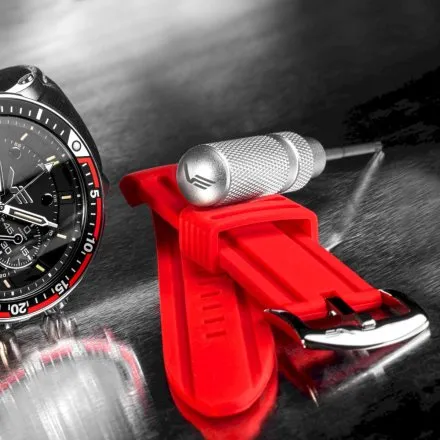 Zegarek Vostok Europe Batiscafos czerwono-czarny 6S21/511A771 Diver 300m Chrono 