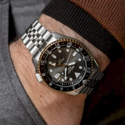 Seiko SSK021K1  5 Sports GMT męski zegarek automatyczny elegancki z czarną tarczą