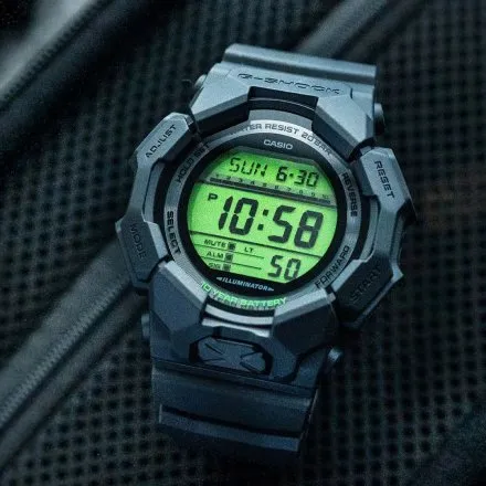 Casio G-SHOCK Carbon Core Guard GD-010BEG-1ER zegarek czarny z zielonym wyświetlaczem 