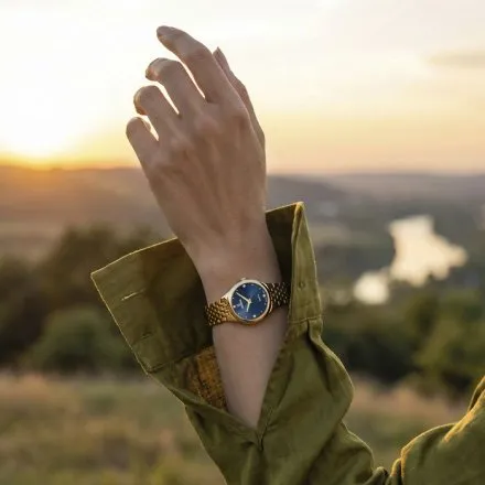 Festina Grace Zegarek Damski złoty na bransolecie z granatową tarczą 20098/3