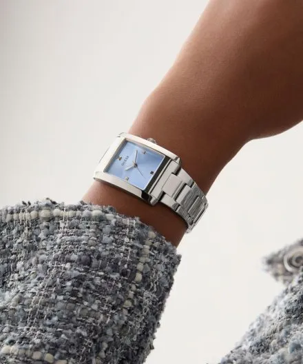 Guess Bonnie srebrny zegarek damski na bransolecie prostokątna koperta GW0876L1