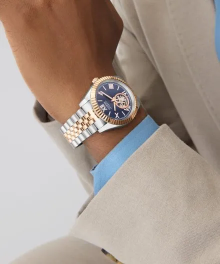 Guess Connoisseur zegarek automatyczny srebrno-różowozłoty z granatową tarczą GW0984G5