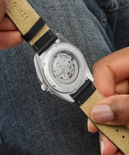 Guess Connoisseur zegarek automatyczny srebrny z czarną tarczą GW0985G1