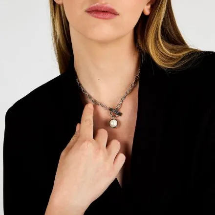 Naszyjnik Karl Lagerfeld PEARL KLAYR04 srebrny z białą perełką i logo