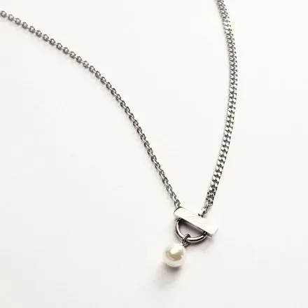 Naszyjnik Karl Lagerfeld PEARL KLAYR05 srebrny z białą perełką i logo