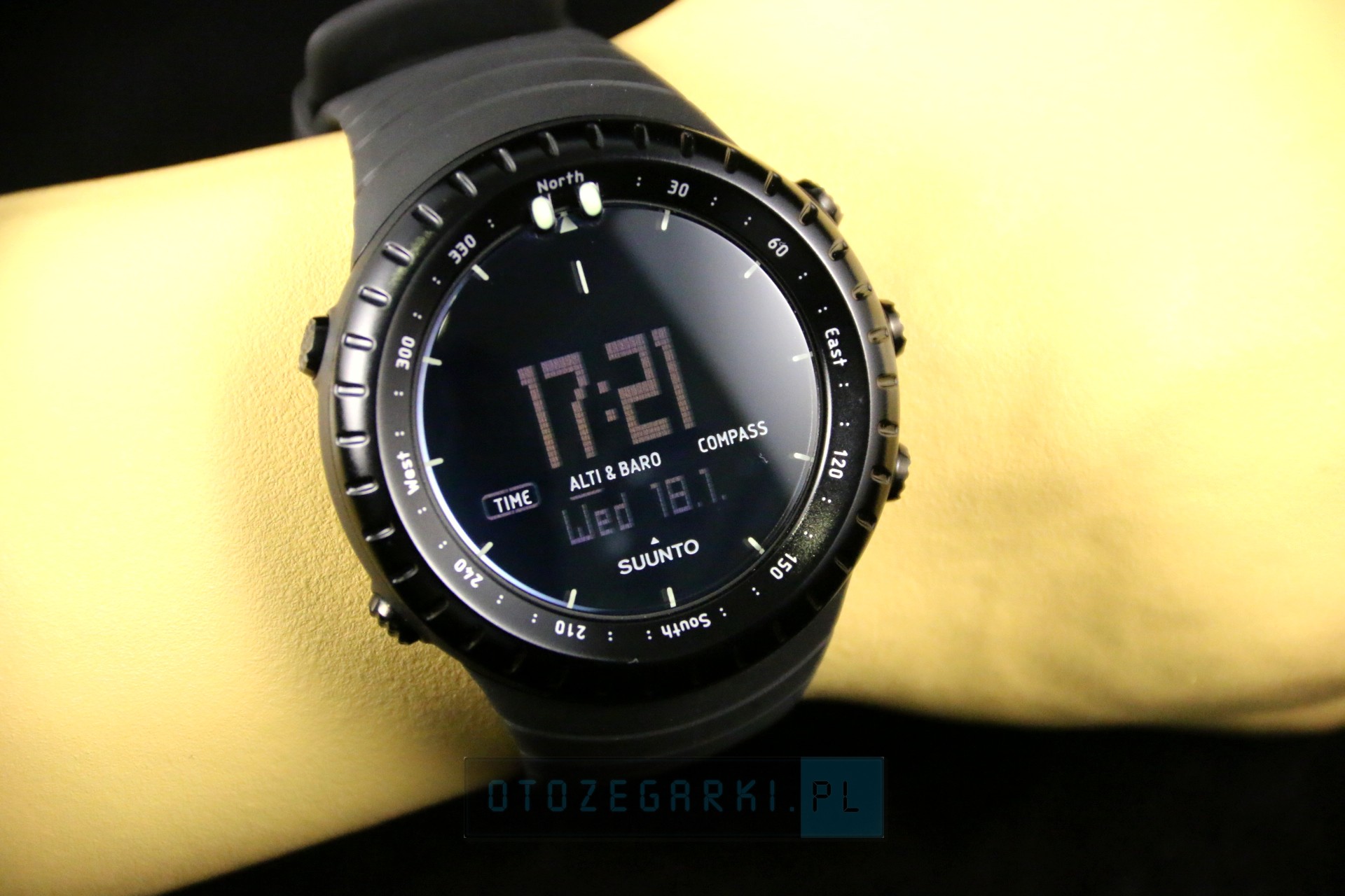 ss014279010 suunto