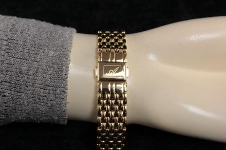 Elegancki złoty owalny zegarek damski szwajcarski Adriatica A3436.1113Q
