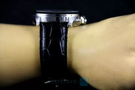 Zegarek Męski Casio EFR-526L-1AVUEF Edifice Momentum EFR-526L -1AVUEF