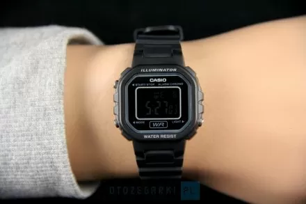Zegarek Damski Casio LA-20WH-1BEF Casio Sport LA-20WH -1BEF