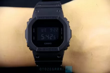 Zegarek Casio DW-5600BB-1ER G-Shock DW-5600BB -1ER
