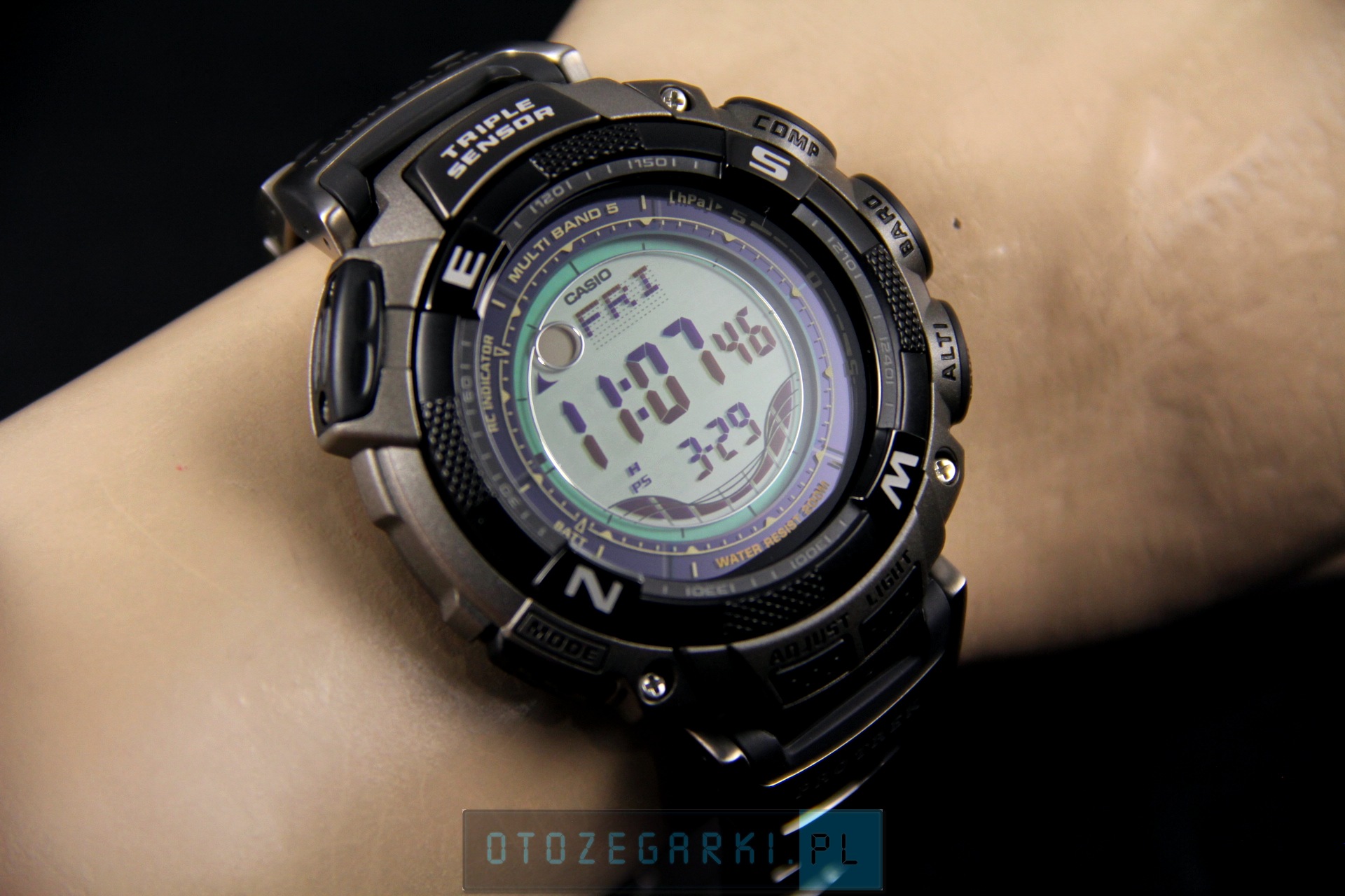 casio prw 1500t