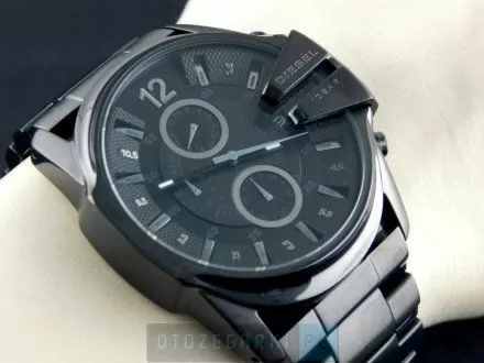 Diesel DZ4180 Zegarek Męski Na Bransolecie Z Kolekcji Master Chief