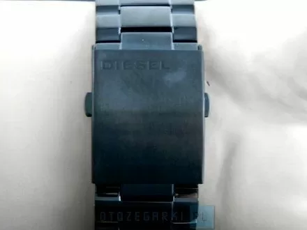 Diesel DZ4180 Zegarek Męski Na Bransolecie Z Kolekcji Master Chief