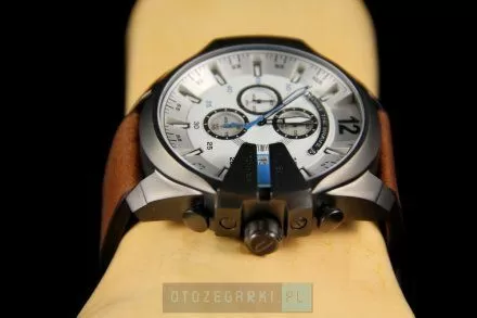 Diesel DZ4280 Zegarek Męski Na Pasku Z Kolekcji Mega Chief