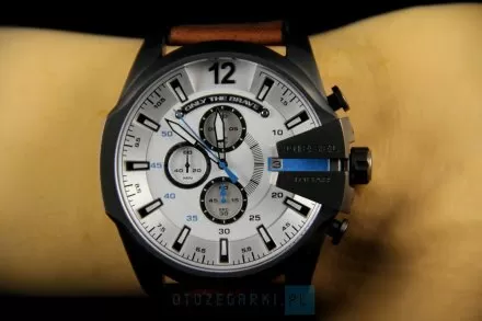 Diesel DZ4280 Zegarek Męski Na Pasku Z Kolekcji Mega Chief