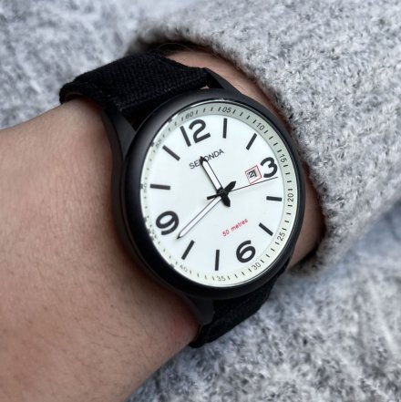 Czytelny zegarek męski z fluorescencyjną tarczą Sekonda 1506