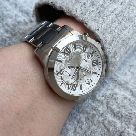 Srebrny zegarek męski Guess Atlas z bransoletką W0668G7