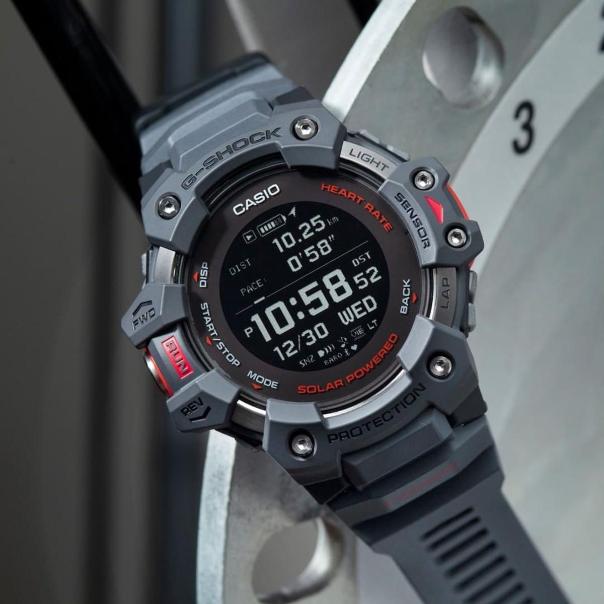 G-SQUAD GBD-H1000-8JR（casio G-SHOCK） G-SHOCK GBD-H1000-8ER Casio Casio G-SQUAD Heart Rate Monitor