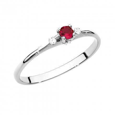 Biżuteria SAXO 14K Pierścionek z rubinem i diamentami 0,15ct BC-014 Białe Złoto