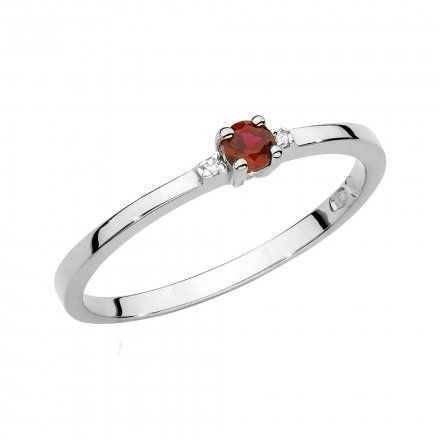 Biżuteria SAXO 14K Pierścionek z rubinem i diamentami 0,15ct BC-023 Białe Złoto