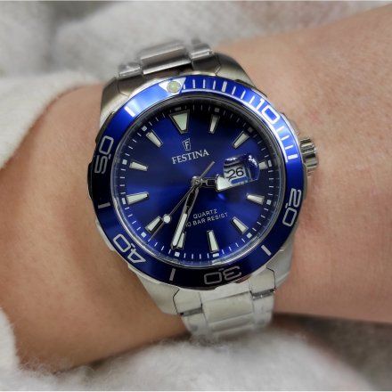 Zegarek Damski Festina z niebieska tarcza na bransolecie 20503/3 BOYFRIEND