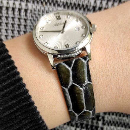 Elegancki szwajcarski zegarek damski Adriatica z paskiem skórzanym A3110.5283QZ